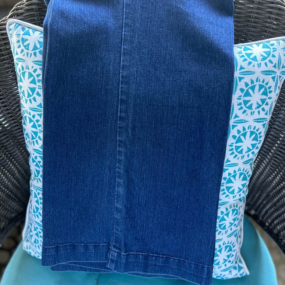 COPY - Women’s Avenue size 18 denim Jean